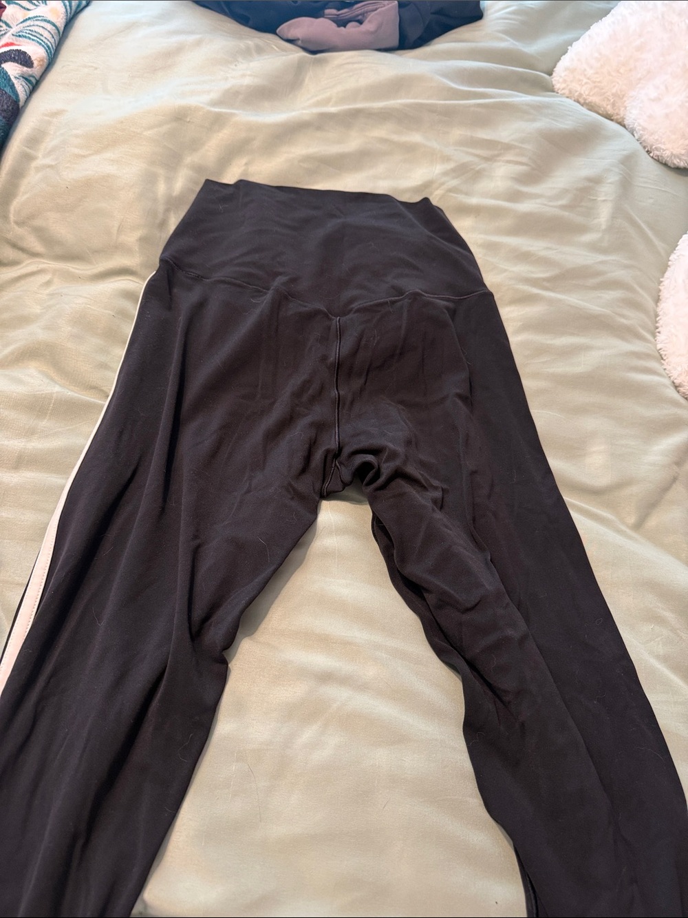 Aerie Black Leggings with Cream Side Trim - Picture 6 of 7